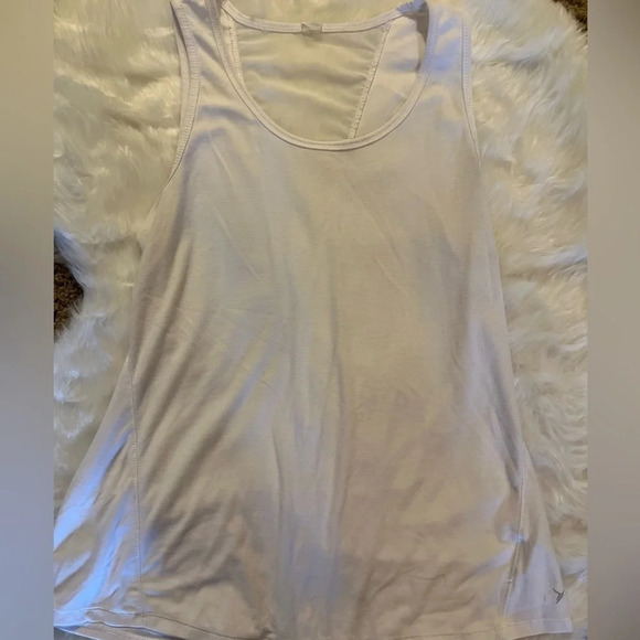 Old Navy Active Tank - Picture 1 of 5